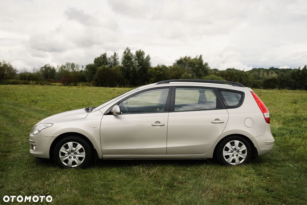 Hyundai i30 1.6 Comfort - 7