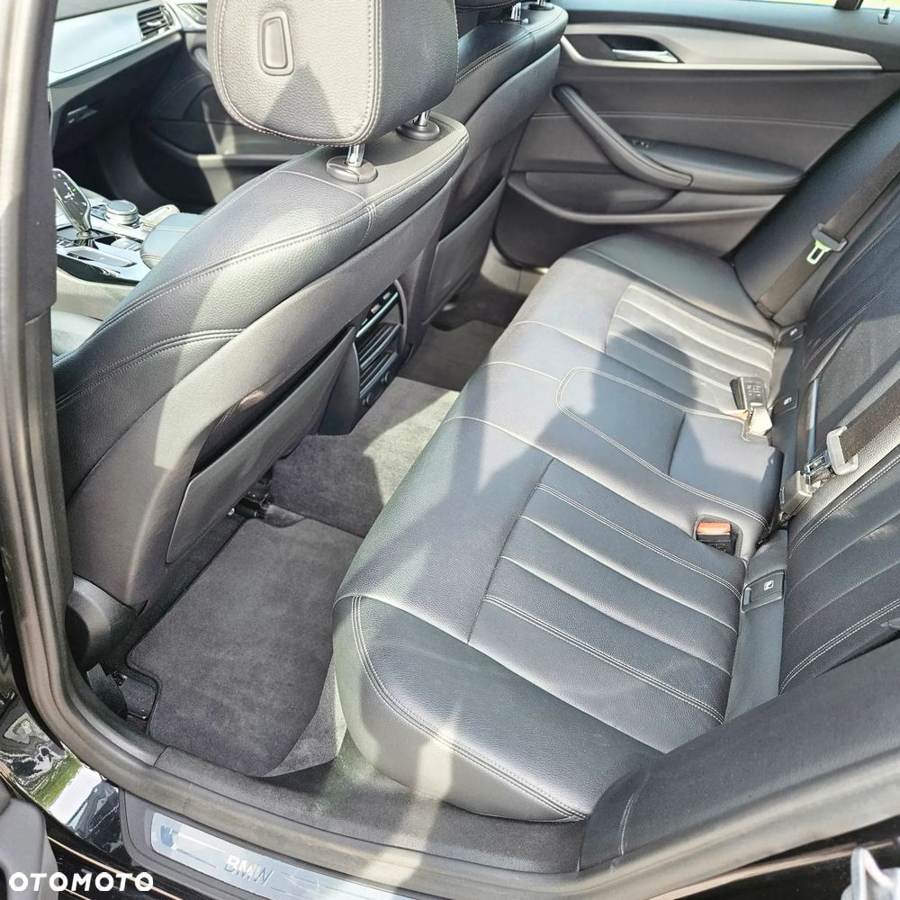 BMW Seria 5 - 15