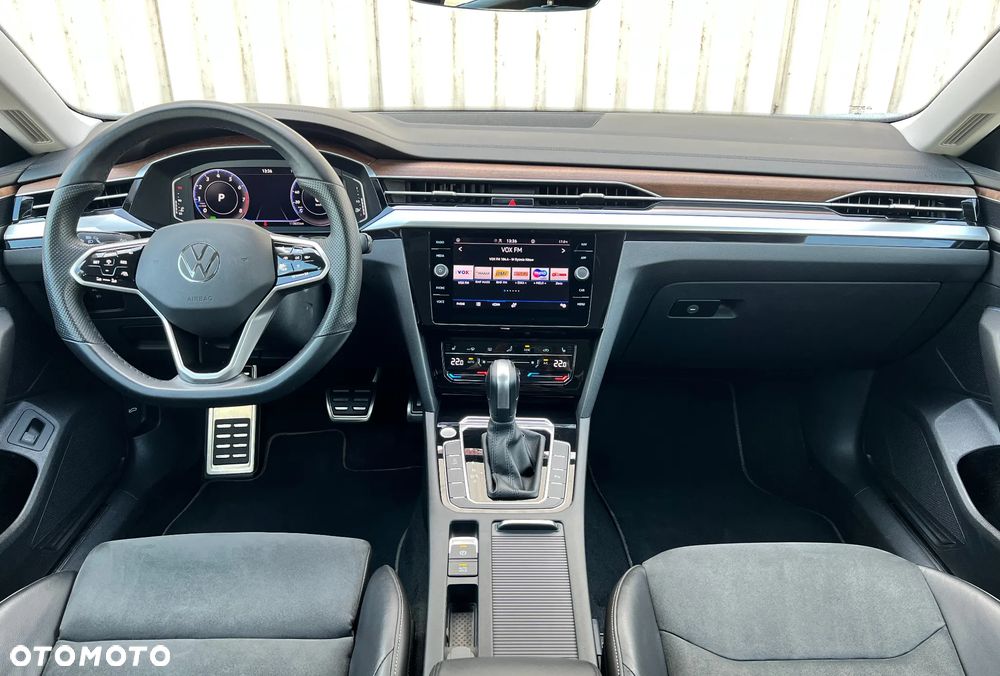 Volkswagen Arteon 2.0 TSI Elegance DSG - 9