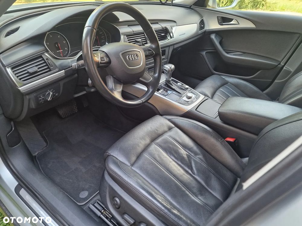 Audi A6 Allroad - 25
