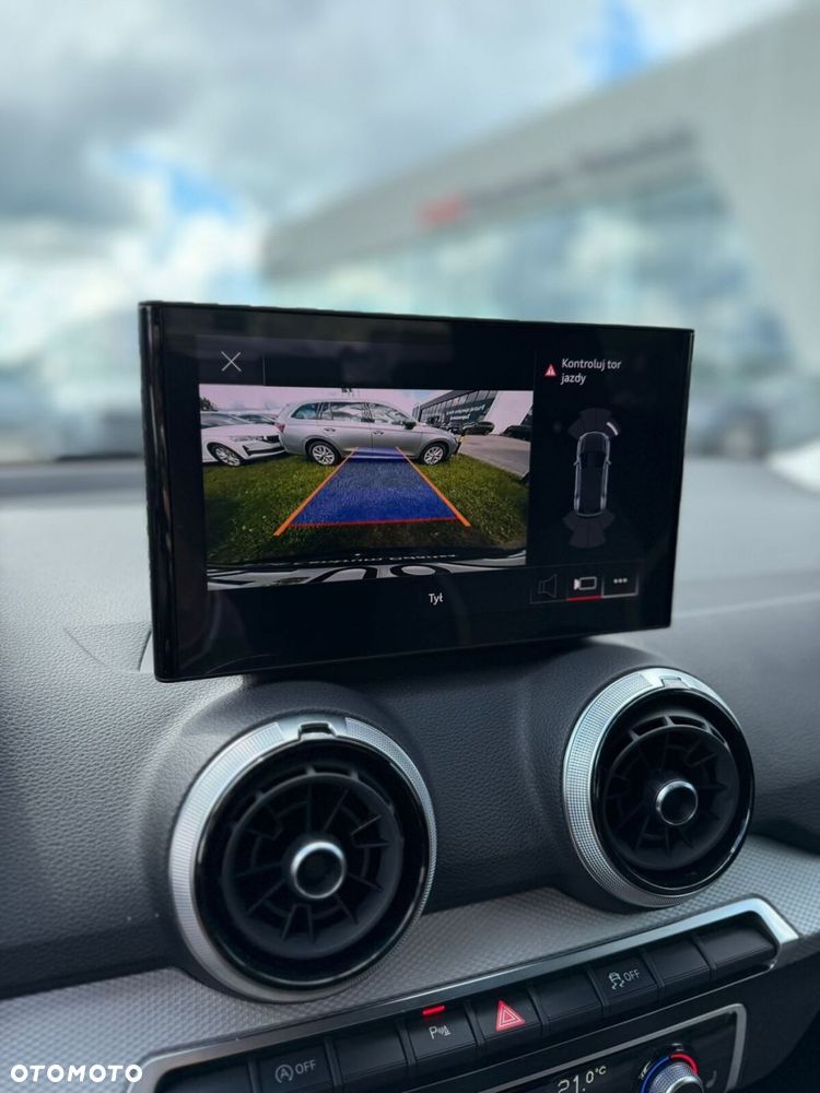 Audi Q2 - 32