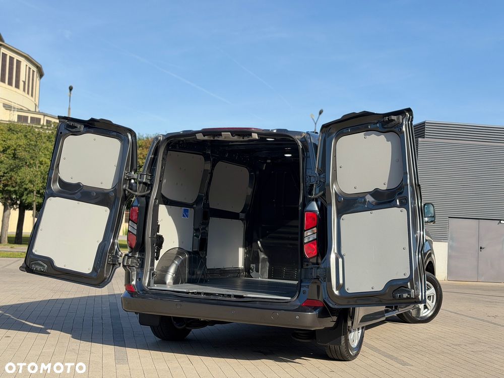 Ford Transit Custom - 14