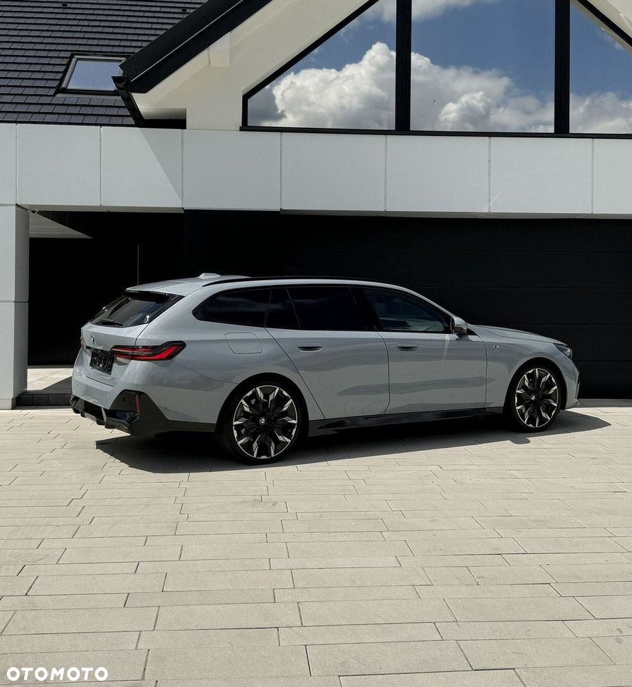 BMW Seria 5 520d xDrive mHEV M Sport - 18