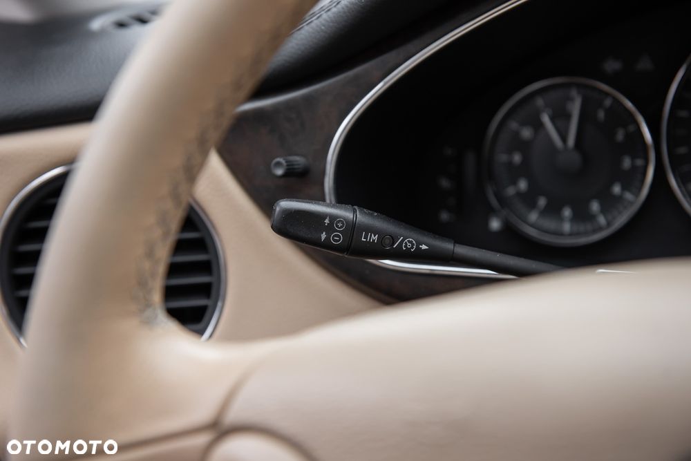 Mercedes-Benz CLS - 20