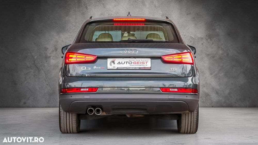 Audi Q3 2.0 TDI Quattro S tronic sport - 6
