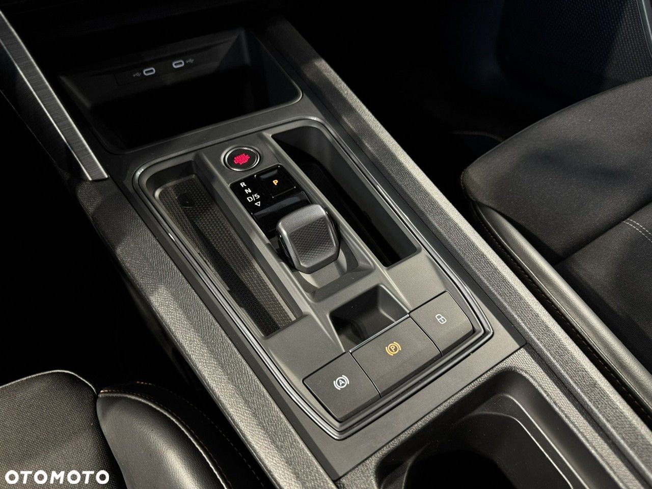 Cupra Formentor - 25