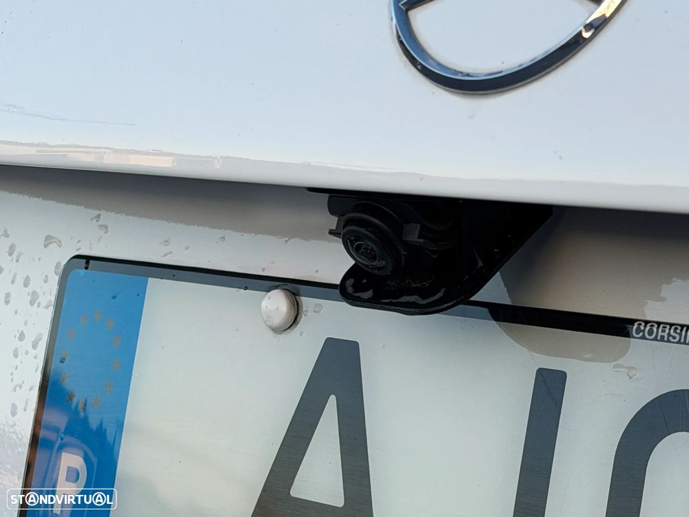 Mercedes-Benz GLB 180 d AMG Line - 11