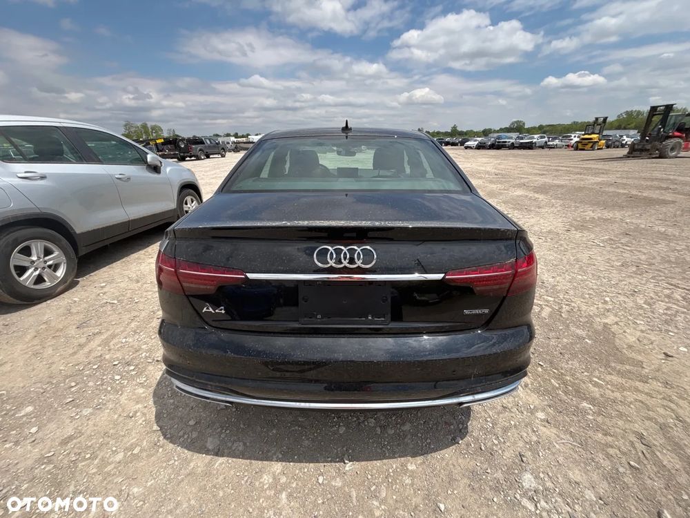 Audi A4 Limousine - 19