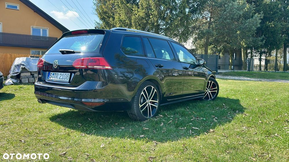 Volkswagen Golf 2.0 TDI BMT GTD DSG - 5