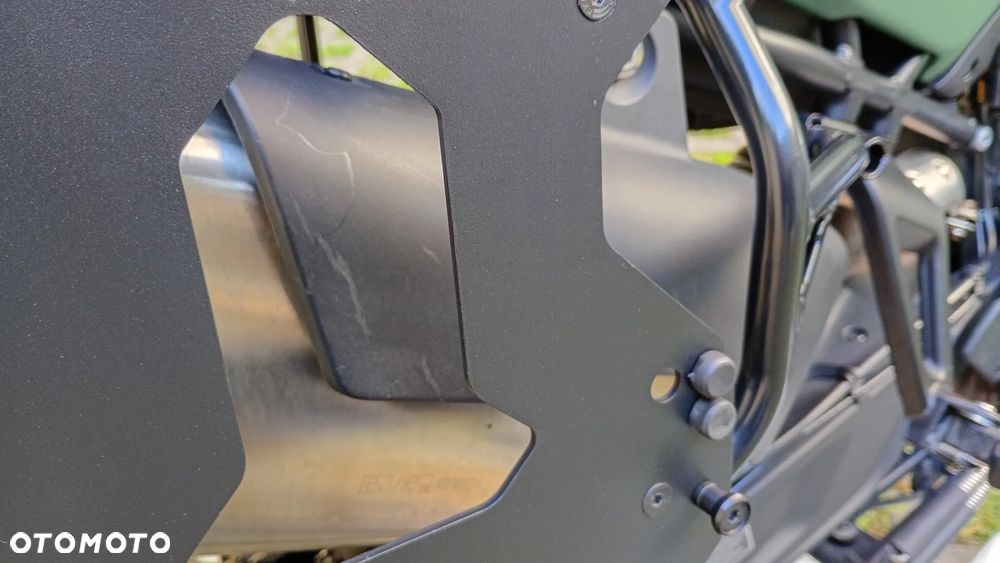 CFMoto 800MT Touring - 32