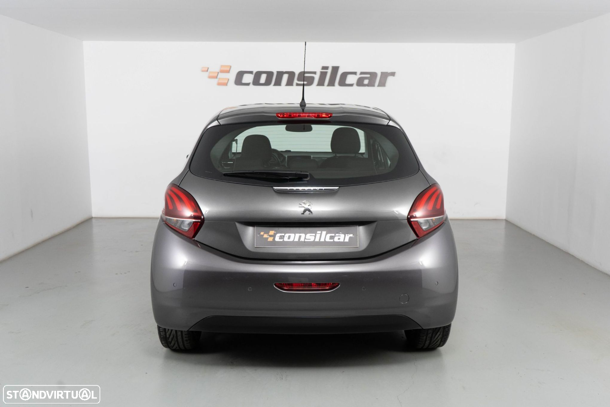Peugeot 208 1.2 PureTech Active - 5