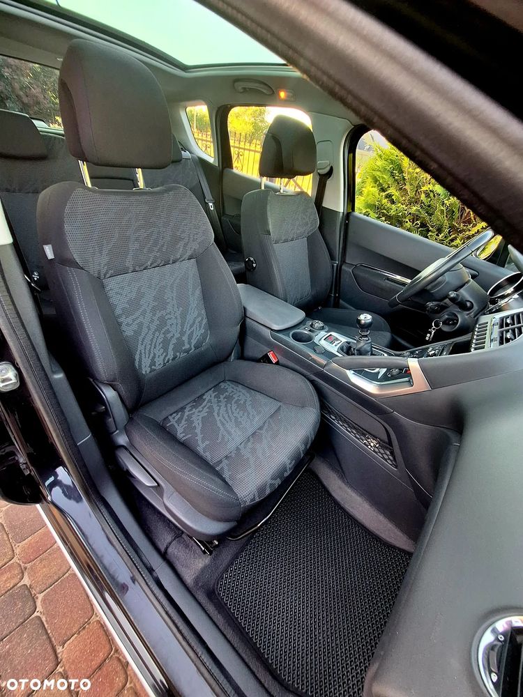 Peugeot 3008 2.0 HDi Allure - 15