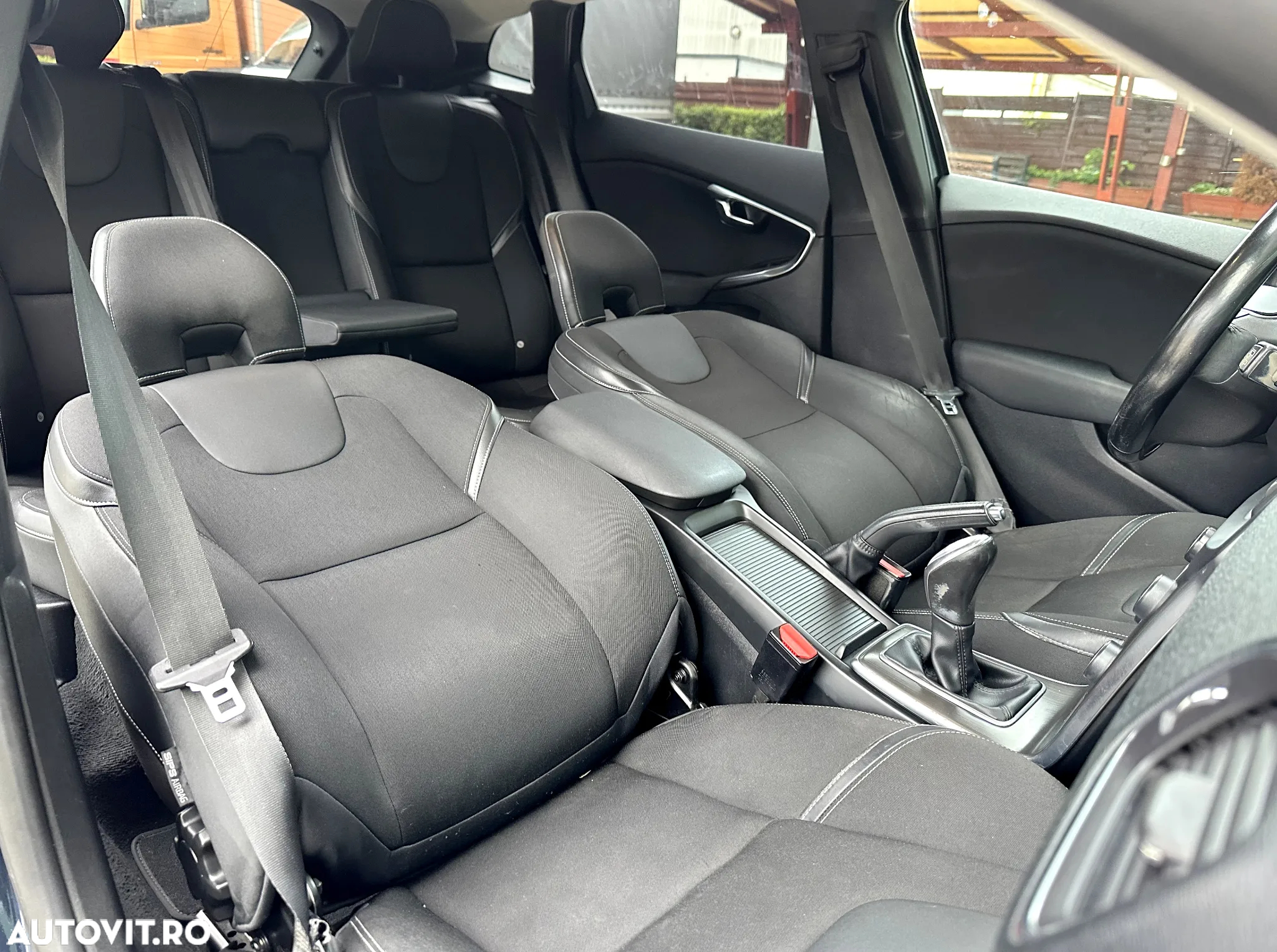 Volvo V40 - 11