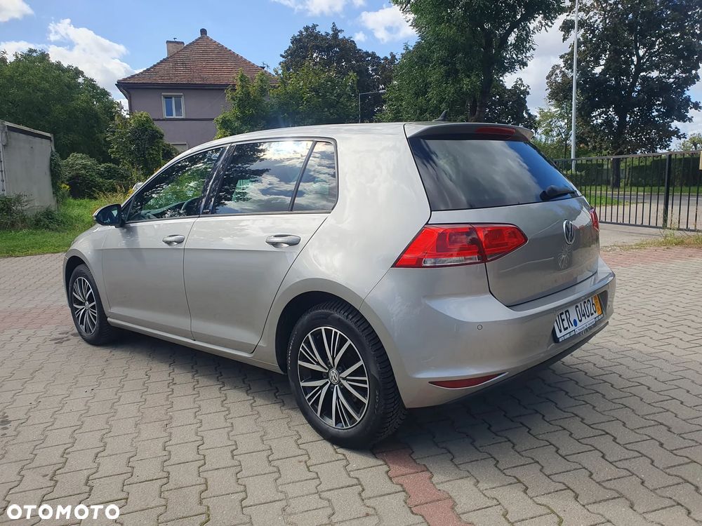 Volkswagen Golf 1.2 TSI BMT Trendline Perfectline - 5