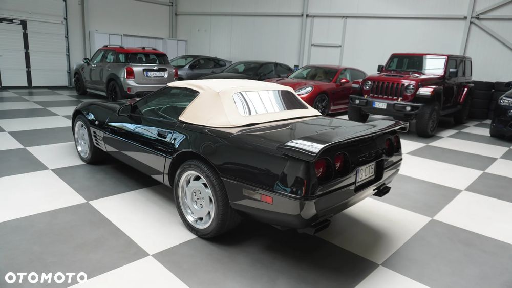 Chevrolet Corvette Convertible 5.7 - 4