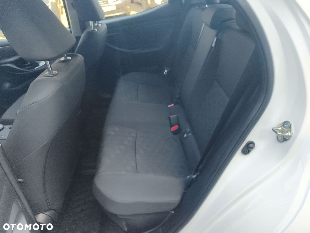Toyota Yaris - 14