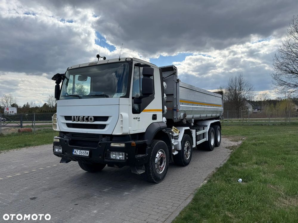 Iveco Trakker - 4