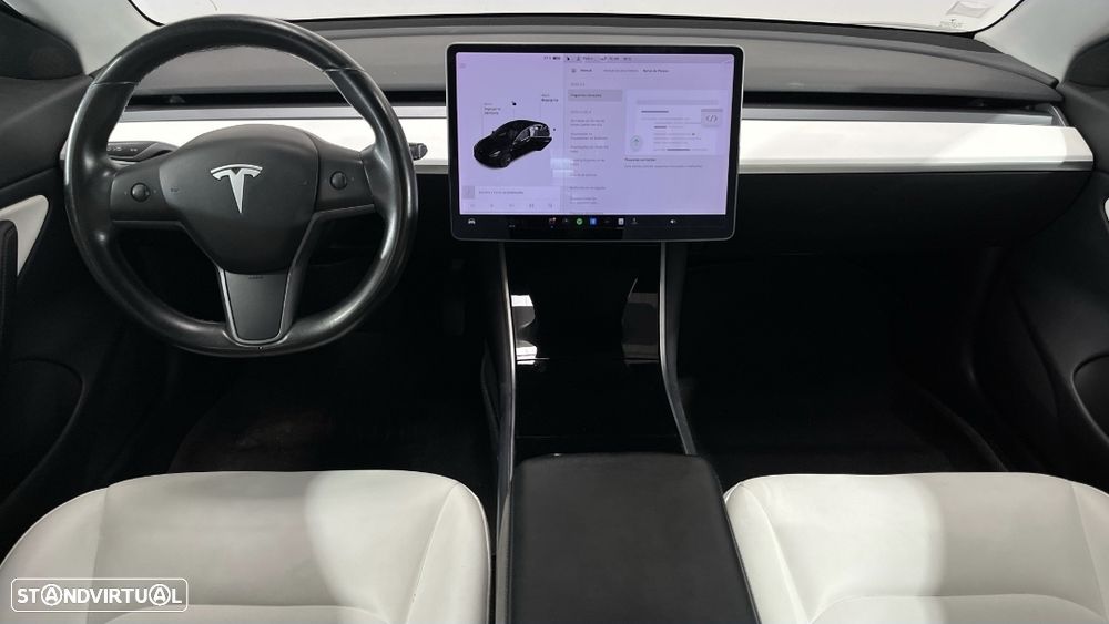 Tesla Model 3 - 6