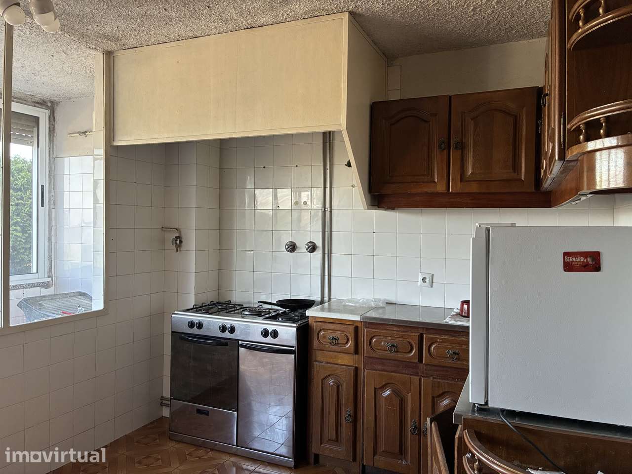 Apartamento T3 com garagem e jardim em São João - Grande imagem: 3/9