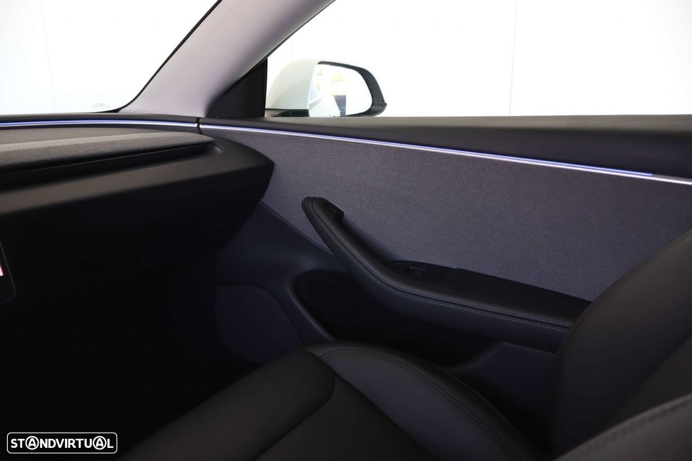 Tesla Model 3 Long Range Tração Traseira Premium - 31