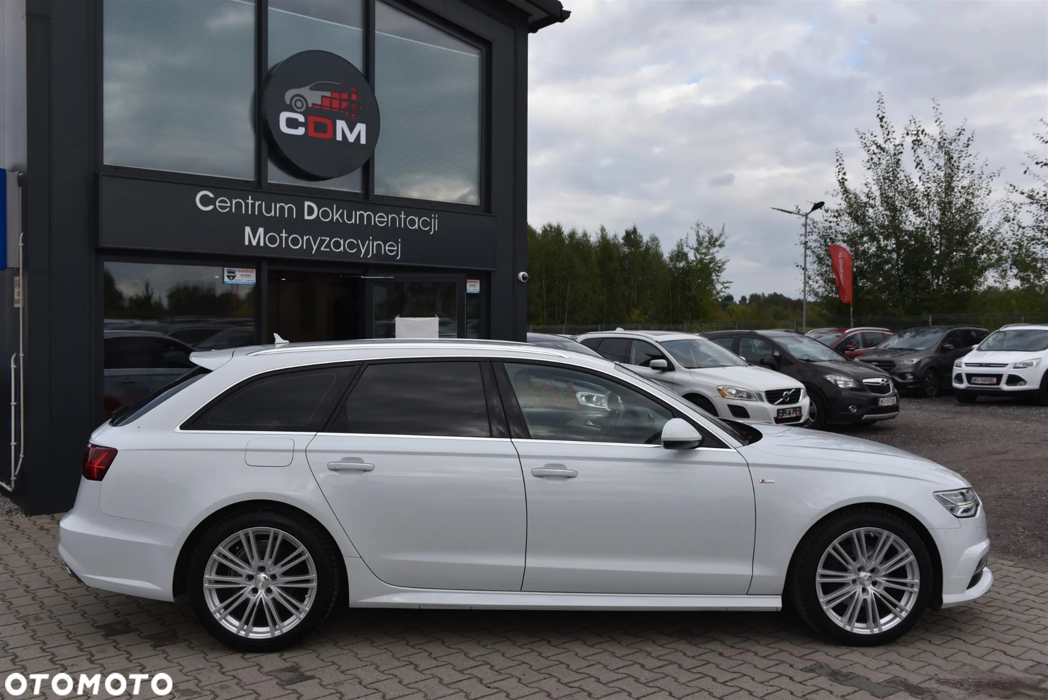 Audi A6 Avant 2.0 TDI Ultra S tronic - 12