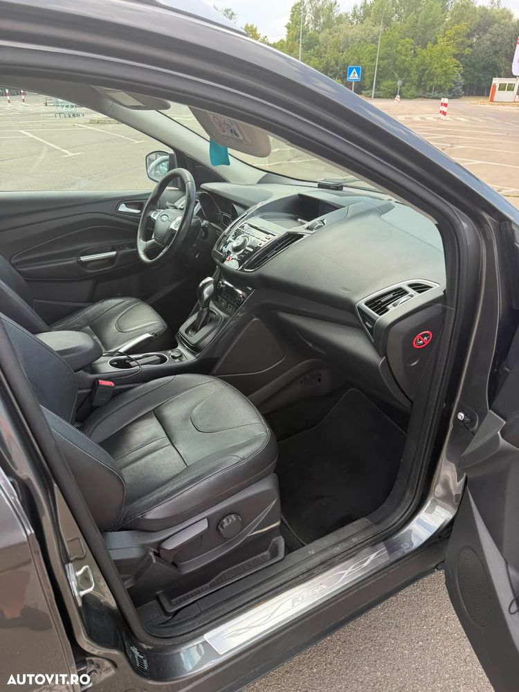 Ford Kuga 1.6 EcoBoost Aut. 4WD Titanium - 8