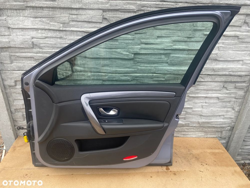 DRZWI PRZÓD PRZEDNIE PRAWE PRAWY RENAULT LAGUNA III TERNR - 7