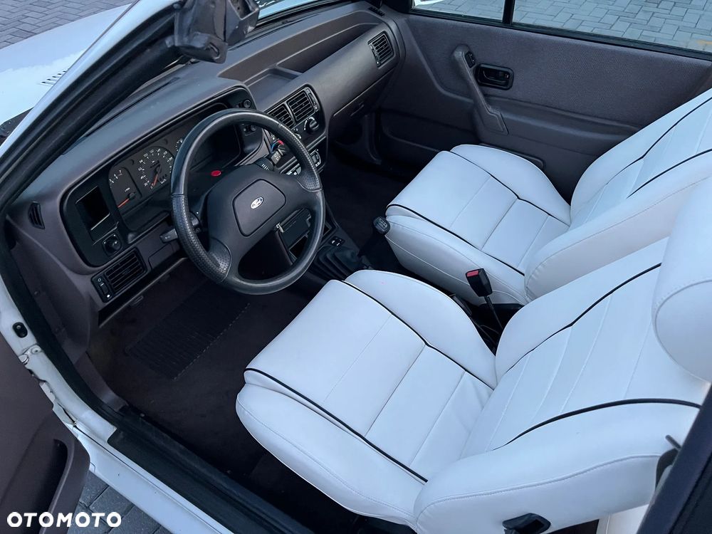 Ford Escort 1.6 XR3i - 14