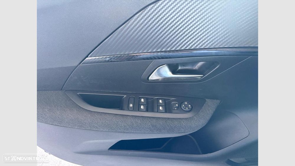 Peugeot e-208 50 kWh Style - 27