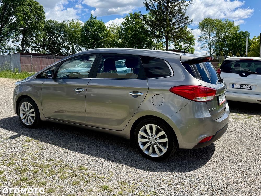 Kia Carens 1.6 GDI L 7os - 3