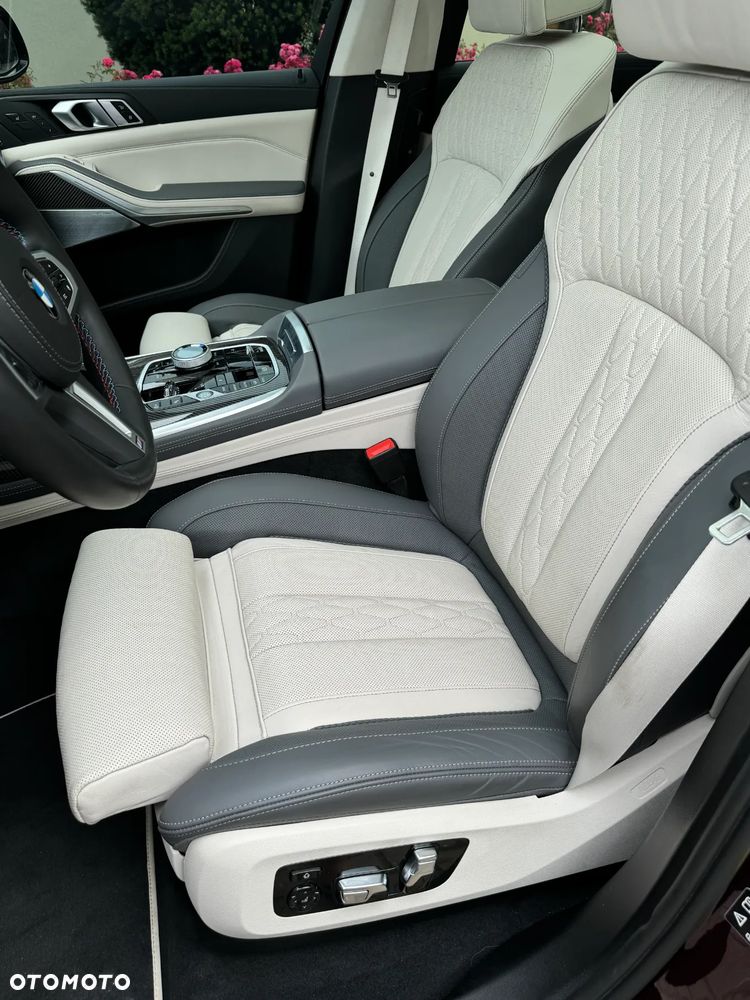 BMW X7 M60i xDrive - 8