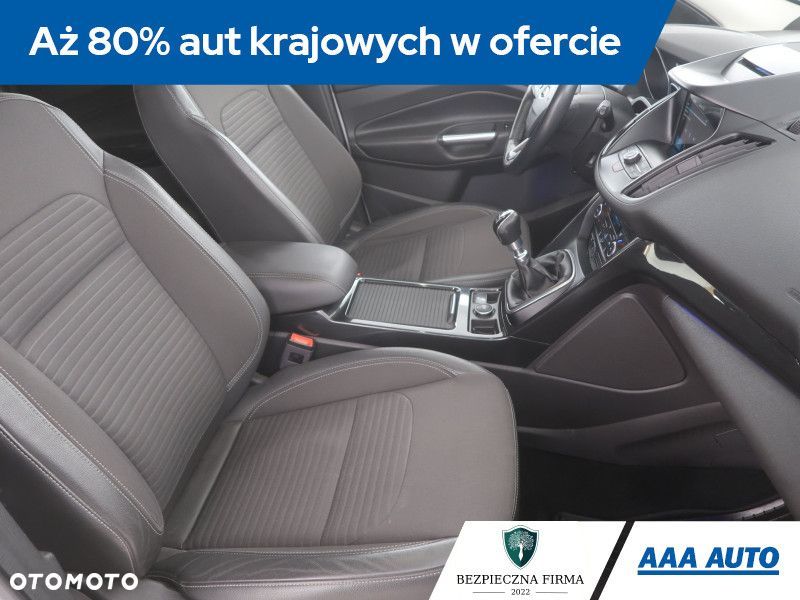 Ford Kuga - 11