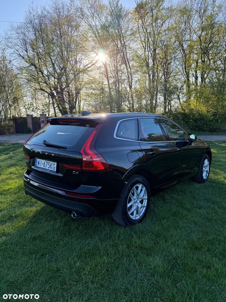 Volvo XC 60 D4 Momentum Pro - 7