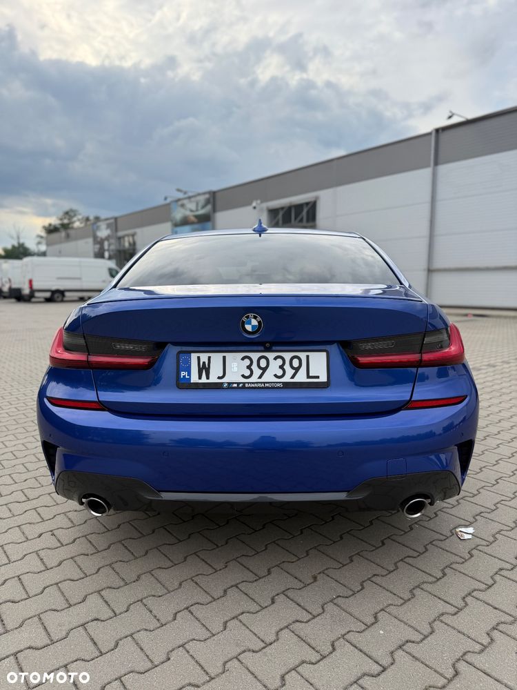 BMW Seria 3 320d M Sport - 7