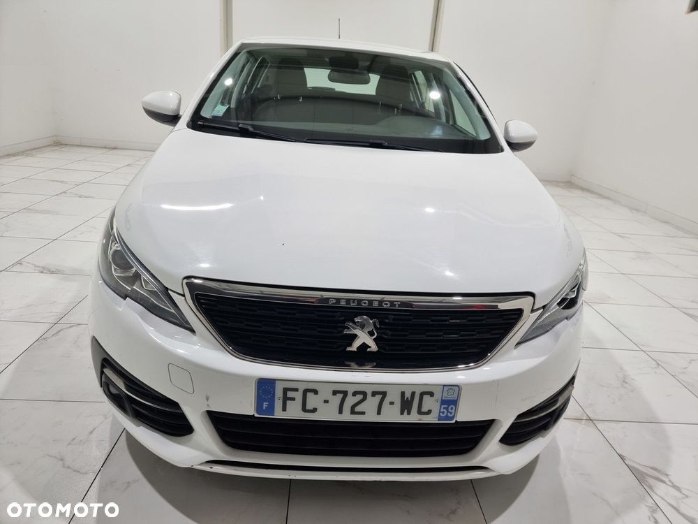 Peugeot 308 - 9