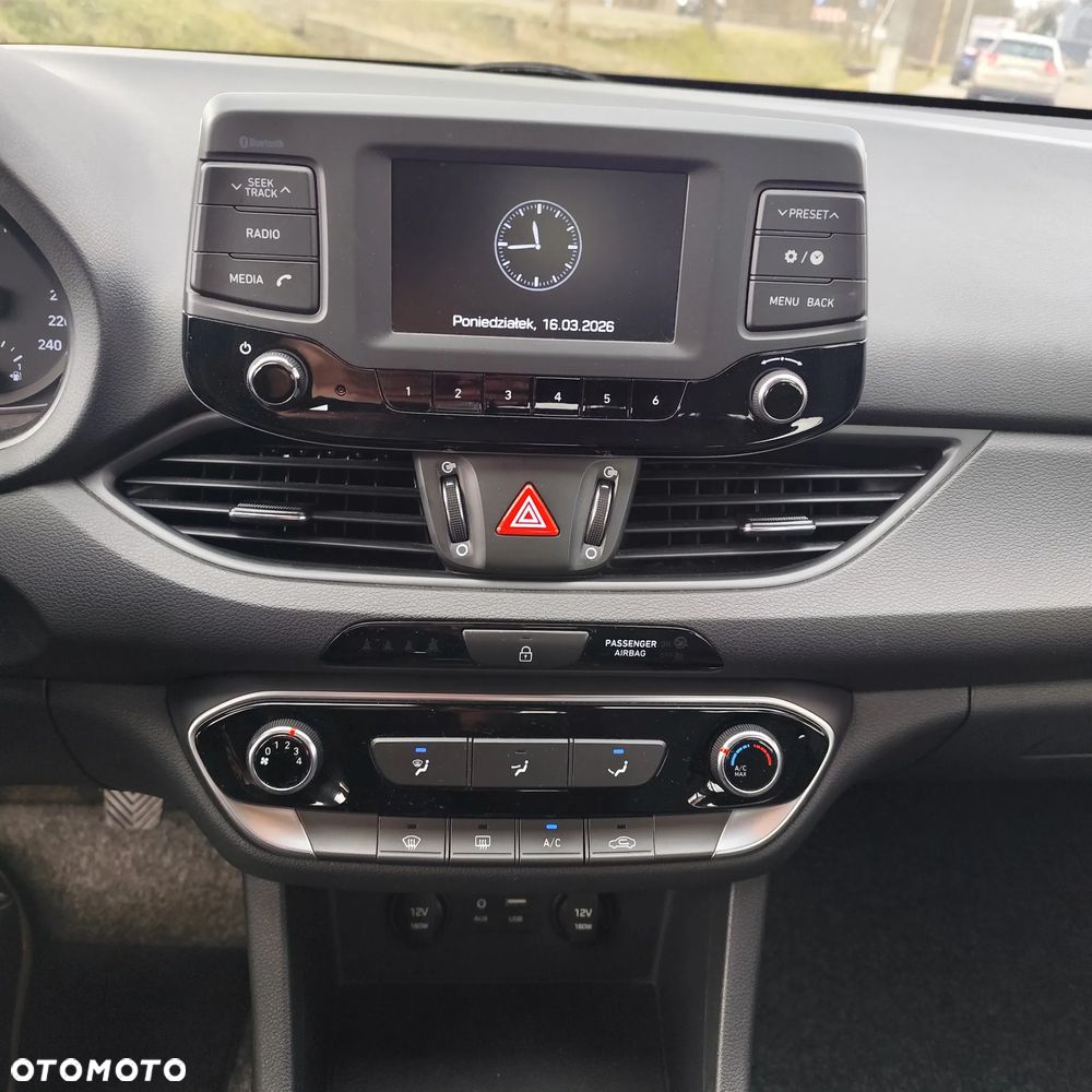 Hyundai i30 1.4 Classic - 14