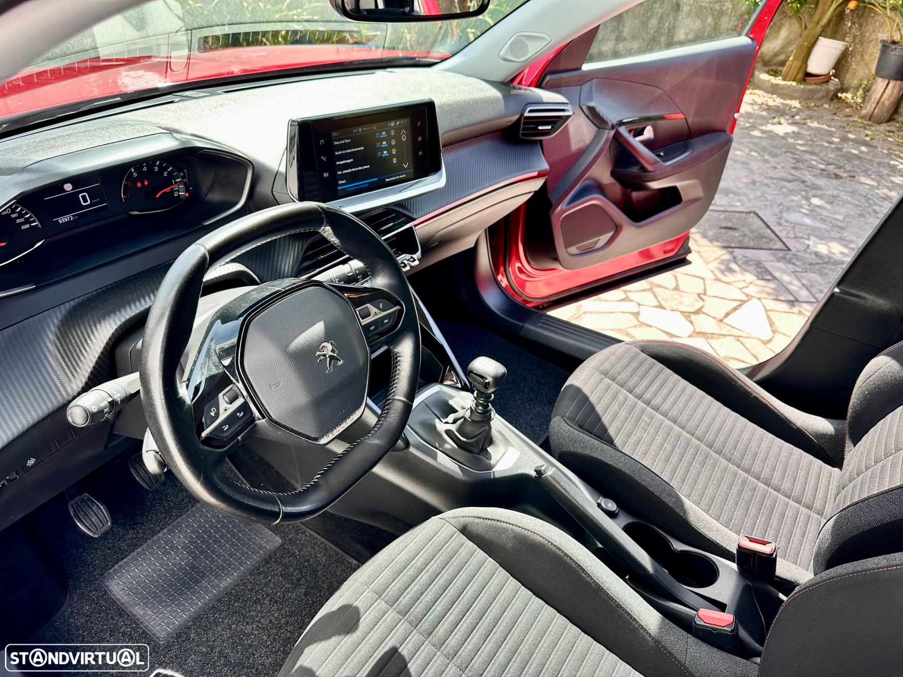 Peugeot 2008 1.2 PureTech Allure - 35