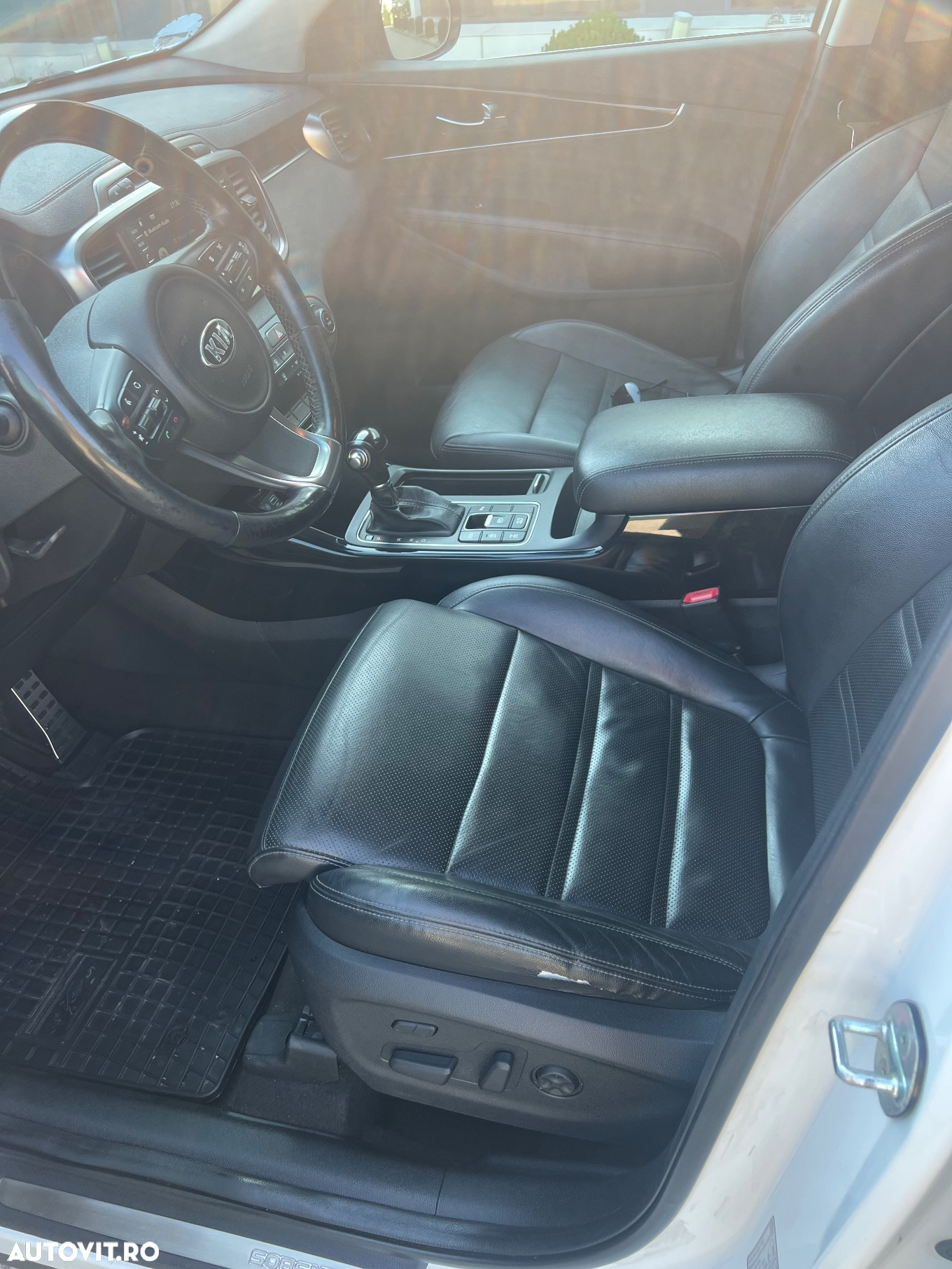 Kia Sorento 2.2 DSL 6AT 4x4 Cosmo - 5