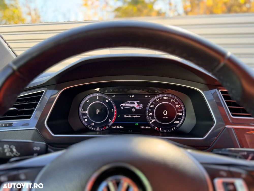 Volkswagen Tiguan 2.0 TDI 4Mot DSG Comfortline - 19