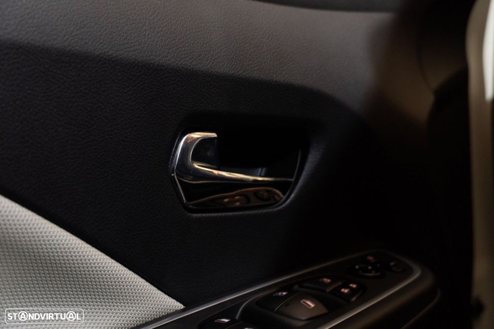 Nissan Micra 1.0 IG-T Acenta CVT - 57
