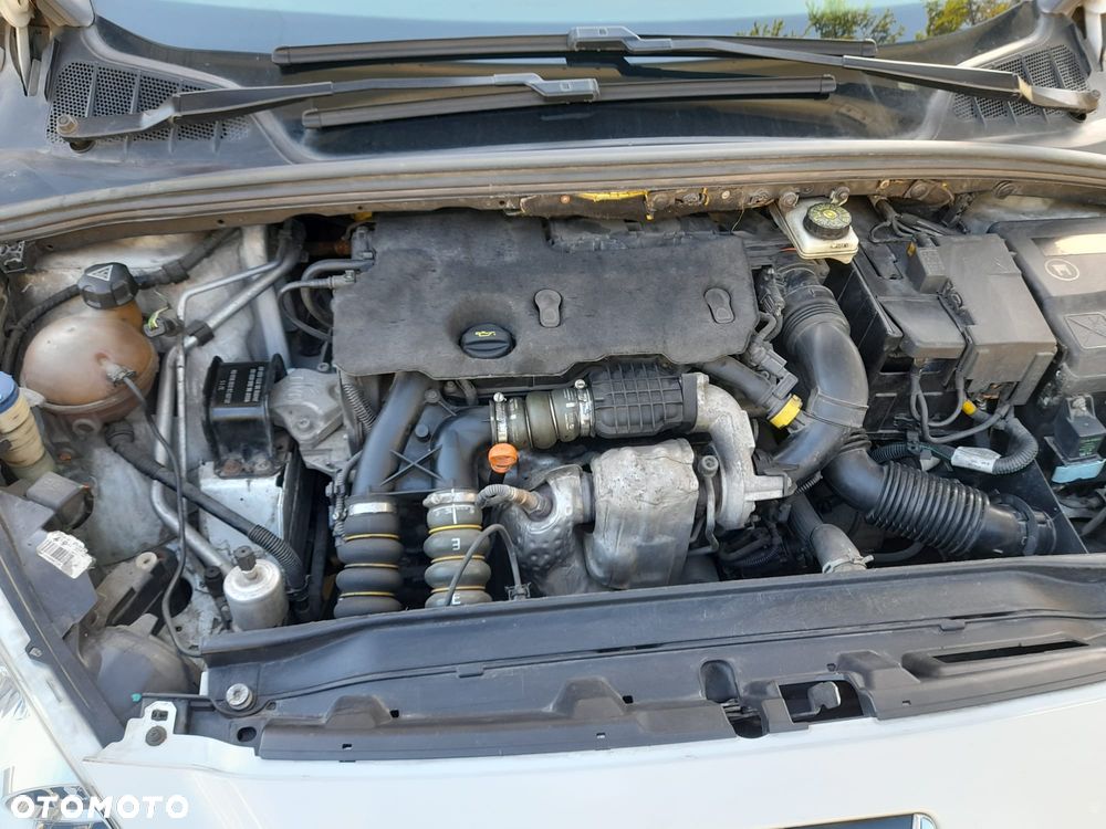 Peugeot 308 1.6 HDi Active - 13