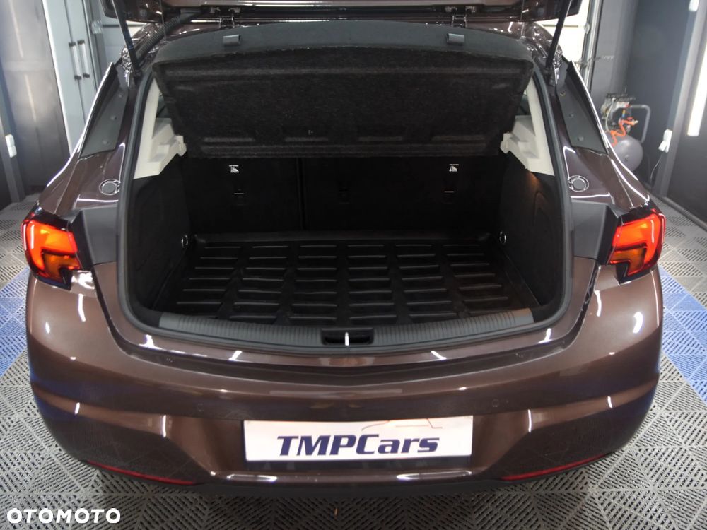 Opel Astra 1.4 Enjoy - 9