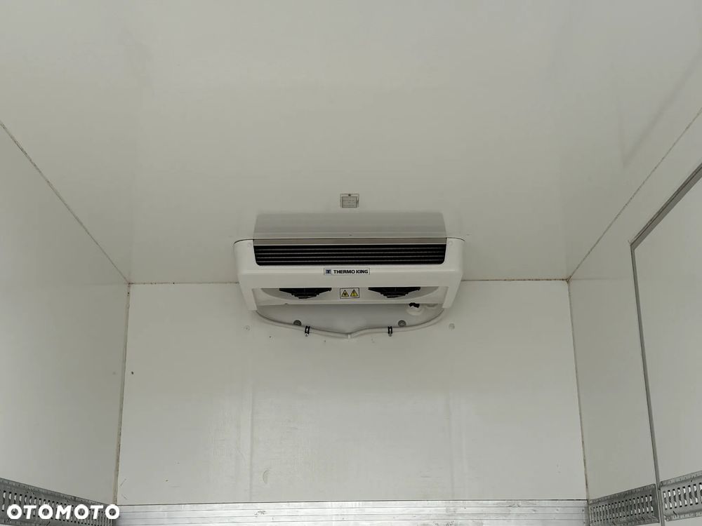 Mercedes-Benz Sprinter 3,0 Chłodnia Mroźnia Winda - 13