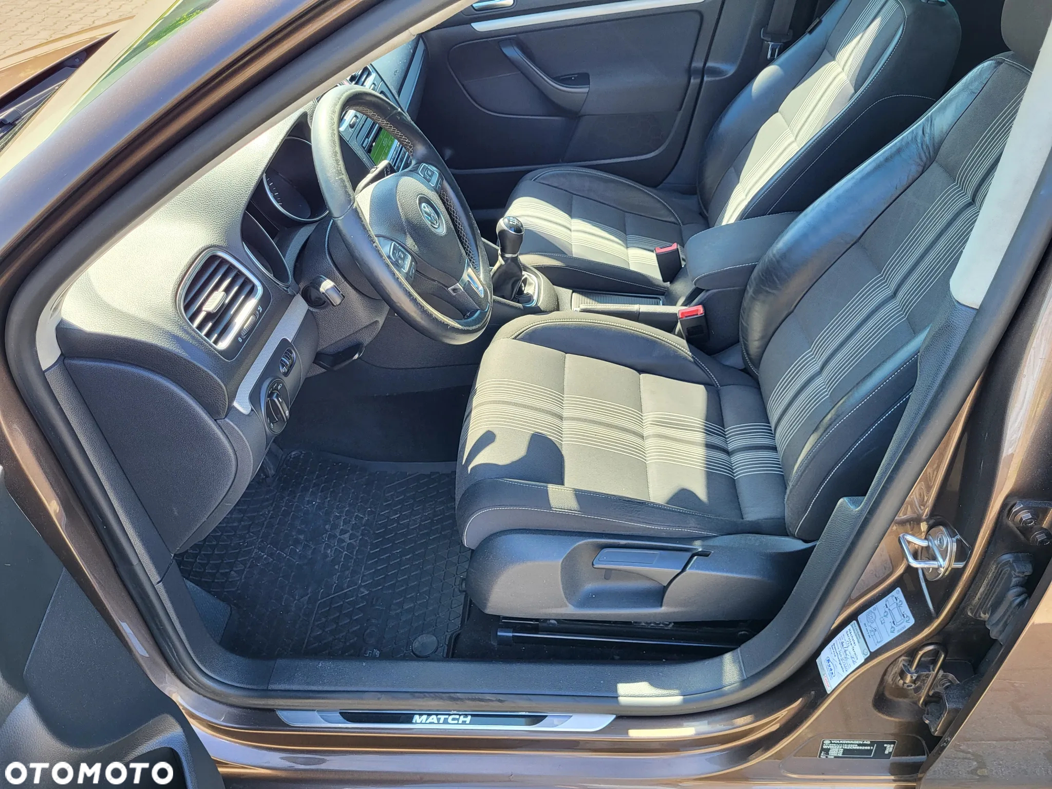 Volkswagen Golf VII 1.2 TSI BMT Trendline - 14
