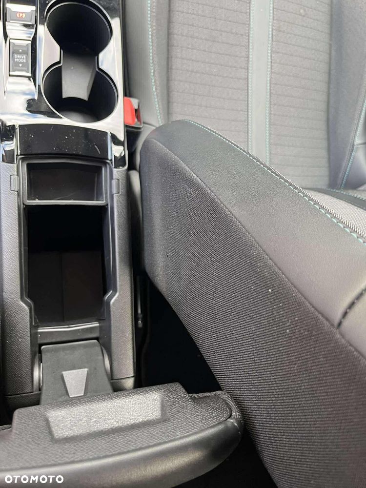 Peugeot 208 1.2 PureTech Allure S&S EAT8 - 12