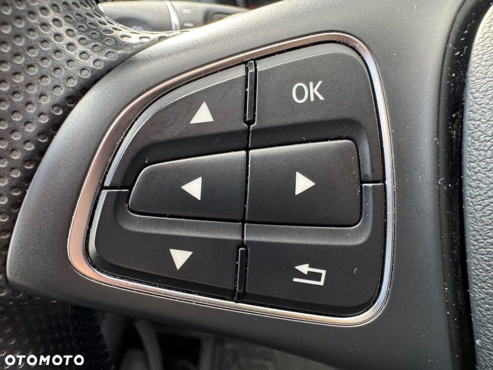 Mercedes-Benz Vito - 17