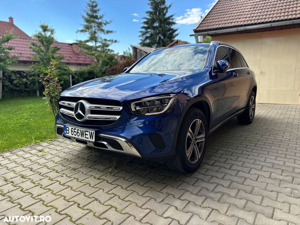 Mercedes-Benz GLC - 1