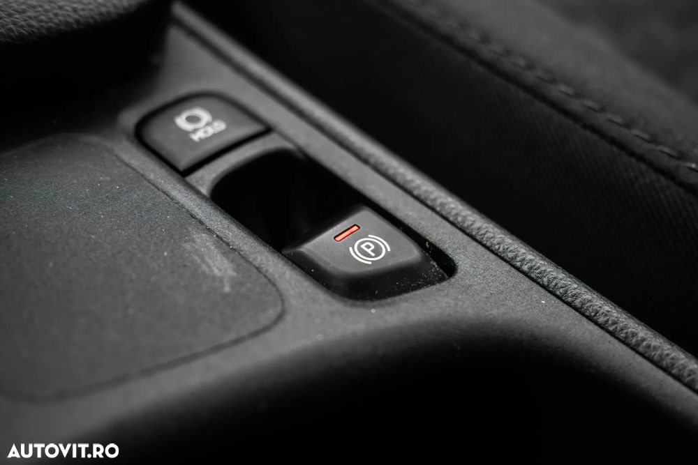 Toyota Yaris Cross 1.5 VVT-i HSD 116 4x2 HEV Business - 21