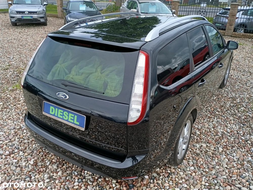 Ford Focus 1.6 TDCi Titanium ECOnetic - 8