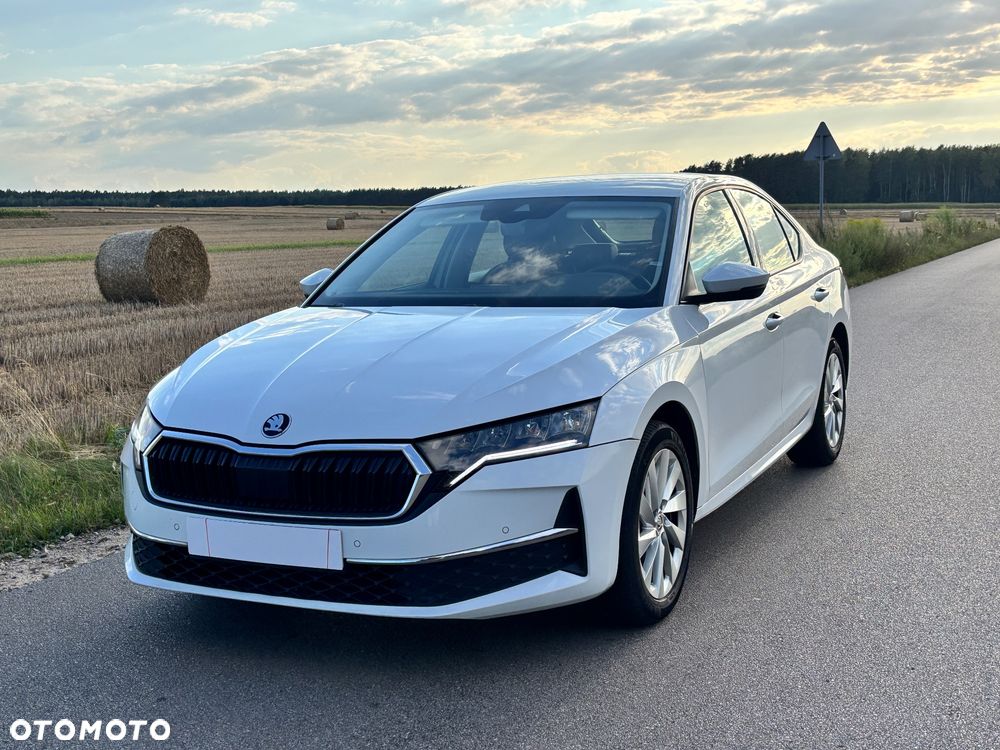 Skoda Octavia 1.5 TSI mHEV Selection DSG - 11